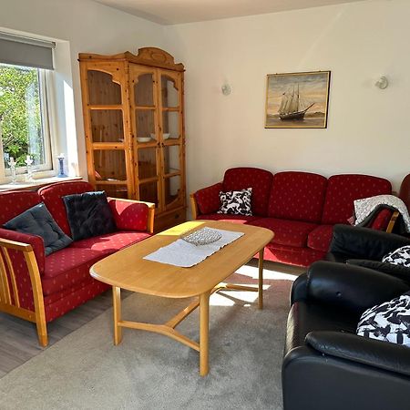 Mandal Apartment Mit Moeglichkeit Ein Boot Zu Benutzen Und Angeln Exteriér fotografie