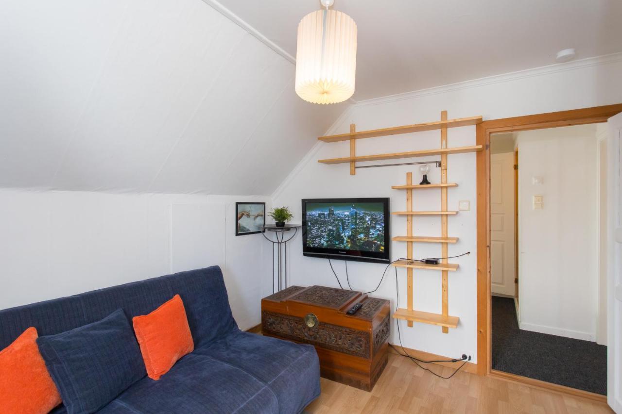 Mandal Apartment Mit Moeglichkeit Ein Boot Zu Benutzen Und Angeln Exteriér fotografie