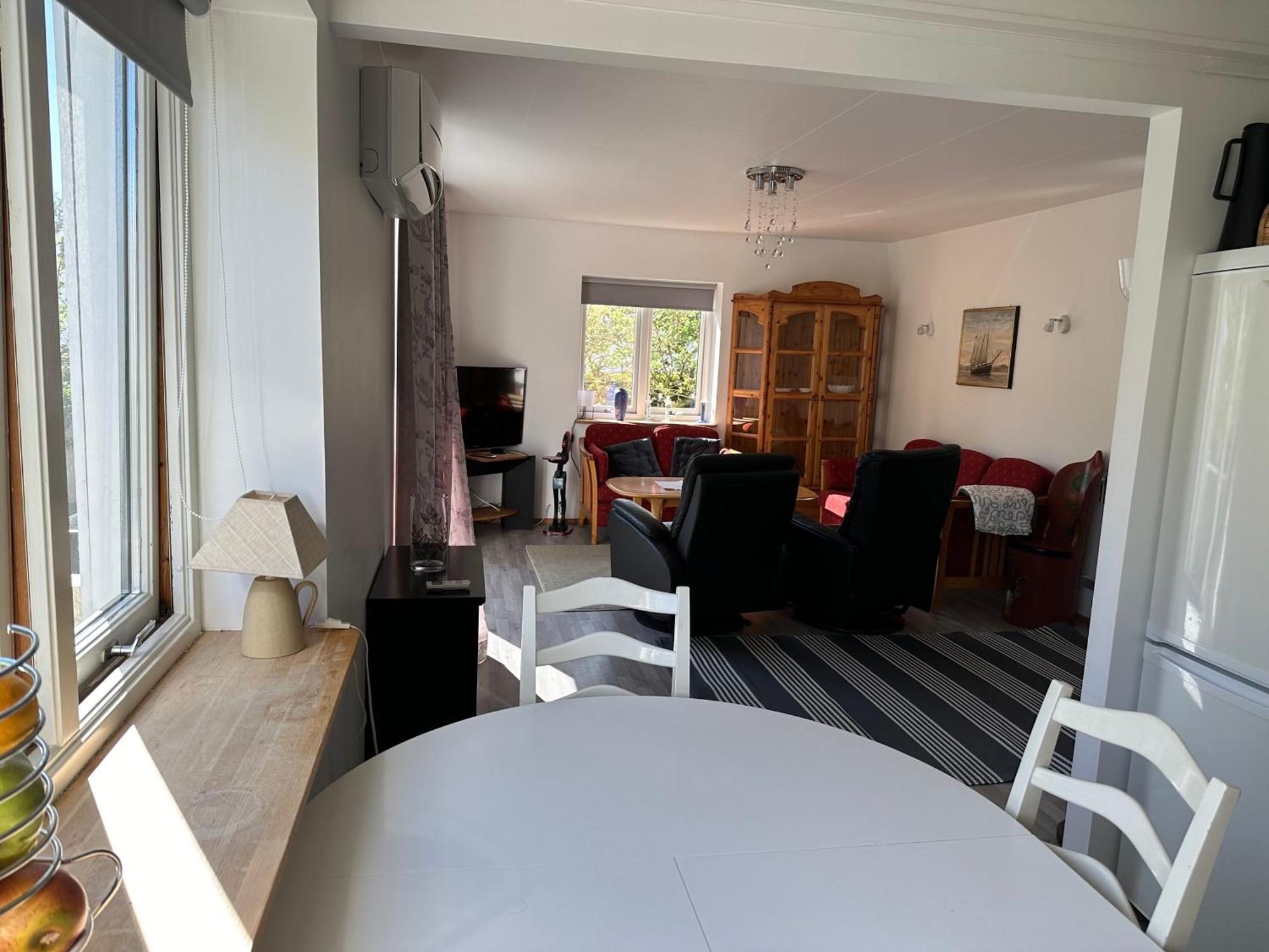 Mandal Apartment Mit Moeglichkeit Ein Boot Zu Benutzen Und Angeln Exteriér fotografie